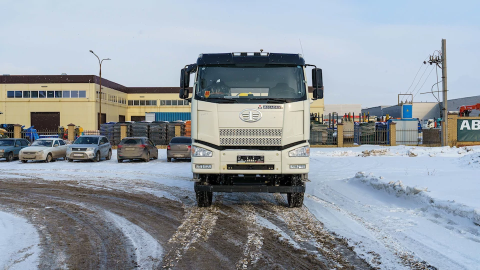 Манипулятор FAW CA3250 с КМУ HYVA HB230E2 задний свес