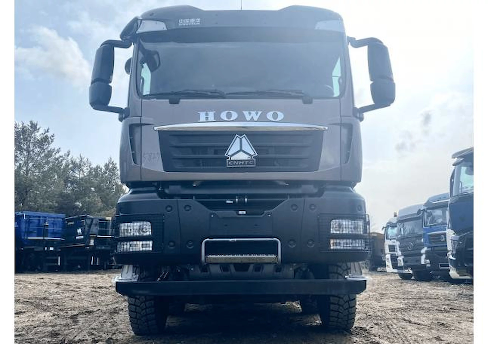 Самосвал HOWO TX 8x4